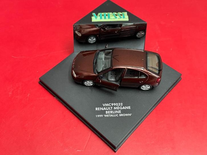 Miniatuur Renault Megane Berline (1999) op 2000Ex, Hobby en Vrije tijd, Modelauto's | 1:43, Zo goed als nieuw, Auto, Ophalen of Verzenden