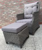 Loungestoel met voetbankje in landelijke stijl, Tuin en Terras, Ophalen, Gebruikt, Kunststof