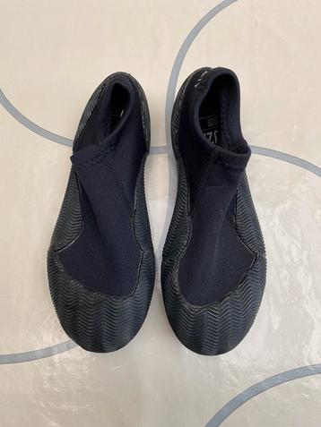 Waterschoenen maat 32/33 in perfecte staat  beschikbaar voor biedingen