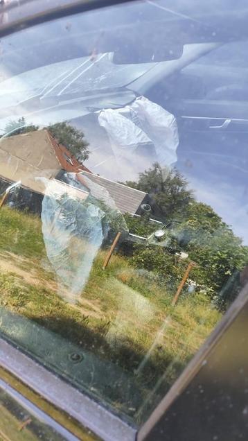 Je vend voiture accidentée, Boîte manuelle, Mercedes-Benz, Enlèvement, Noir