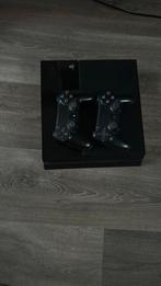 Ps4  2 controllers + lader en kabel, Ophalen, 500 GB, Met 2 controllers, Zo goed als nieuw