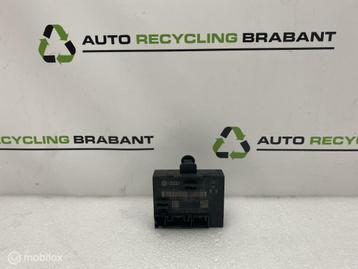 Centrale deurvergrendelings module Audi Q3 8U 8X0959795C beschikbaar voor biedingen