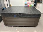 Jacuzzi/spa van Evolution Aquaduo, Ophalen