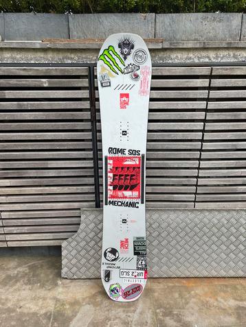 Rome Mechanic 156 cm snowboard beschikbaar voor biedingen