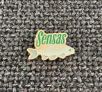 PIN - SENSAS - VIS - FISH - POISSON - PÊCHE - VISSEN, Envoi, Utilisé, Marque, Insigne ou Pin's