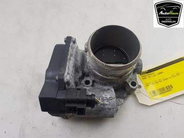 BOITIER PAPILLON Audi A4 Avant (B7) (01-2004/06-2008), Utilisé, Audi