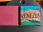 Livre NEUF “Venezia” dans coffret, Enlèvement ou Envoi, Neuf