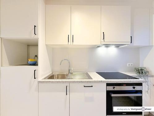 Totaal gerenoveerd appartement nabij Dok Noord, Immo, Appartementen en Studio's te huur, Gent, 50 m² of meer