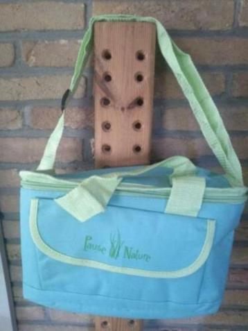 bagage-, reis-tassen - zakken ; toilettas -NIEUWSTAAT beschikbaar voor biedingen
