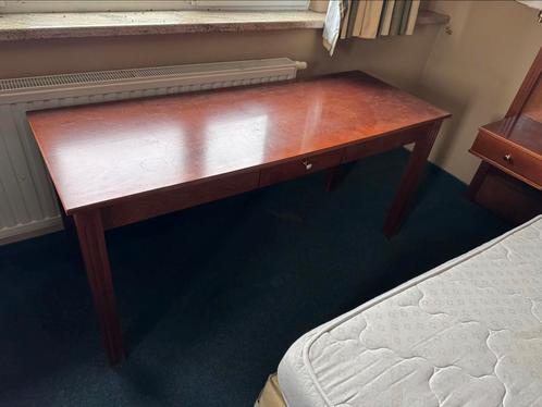 Bureau en bois massif, Huis en Inrichting, Bureaus, Gebruikt, Bureau, Ophalen