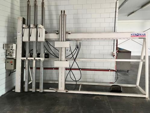 SCM Stromab hydralische verticale opsluitbank, Zakelijke goederen, Machines en Bouw | Houtbewerking, Ophalen