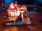 huisje met verlichting op stroom, Diversen, Kerst, Ophalen, Zo goed als nieuw