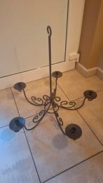 Lustre fer forgé, Ophalen