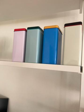 Hay Tin by Sowden beschikbaar voor biedingen