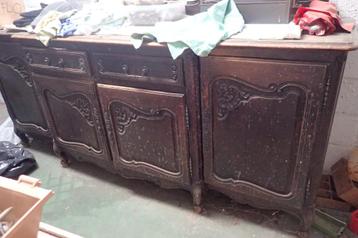 mooie dressoir - lange houten kast beschikbaar voor biedingen