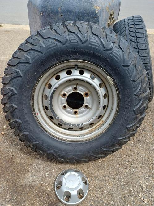 Roues 245/75R16, Auto-onderdelen, Banden en Velgen, Band(en), 18 inch
