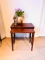 Set van 2 vintage palissander nesting tables / Deens, Maison & Meubles, Tables | Dessertes, 25 à 50 cm, 50 à 100 cm, Comme neuf