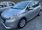 PEUGEOT 208 ALLURE 1.2 ESS 1ER PROPRIO DAKPANO AIRCO, Te koop, Zilver of Grijs, 1200 cc, Stadsauto