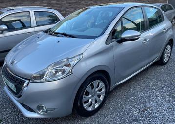 PEUGEOT 208 ALLURE 1.2 ESS 1ER PROPRIO DAKPANO AIRCO