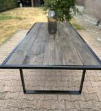 Tafel in steigerhout met stalen poten en frame, Huis en Inrichting, Ophalen, 50 tot 100 cm, Steigerhout, Vijf personen of meer
