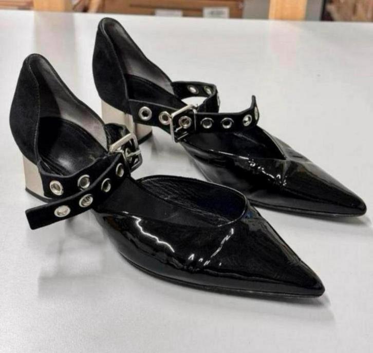 Robert Clergerie Paris Self Portrait Pumps hakken 39 lakleer, Kleding | Dames, Schoenen, Zo goed als nieuw, Pumps, Zwart, Ophalen of Verzenden