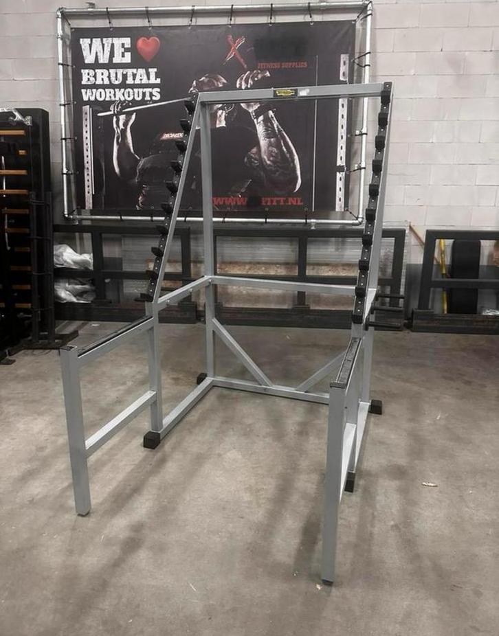 Technogym Squatrek, Sport en Fitness, Fitnessmaterialen, Gebruikt, Ophalen