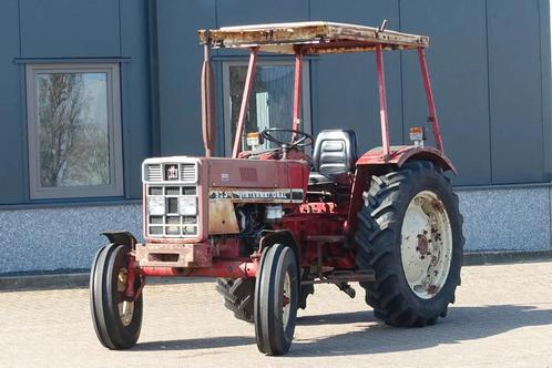 International 533 2wd / 8495 Draaiuren / Nieuwe banden / Mar, Zakelijke goederen, Landbouw | Tractoren, Overige merken, Gebruikt