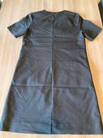 Mooie zwarte jurk, Knielengte, Maat 38/40 (M), Zo goed als nieuw, Zwart