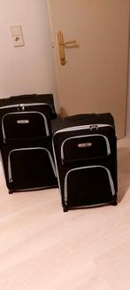 Reiskoffers (2) zwart / zacht materiaal / set 2x, Handtassen en Accessoires, Koffers, Ophalen