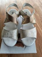 sandalen leder hush puppies maat 36, Kleding | Dames, Wit, Zo goed als nieuw, Ophalen