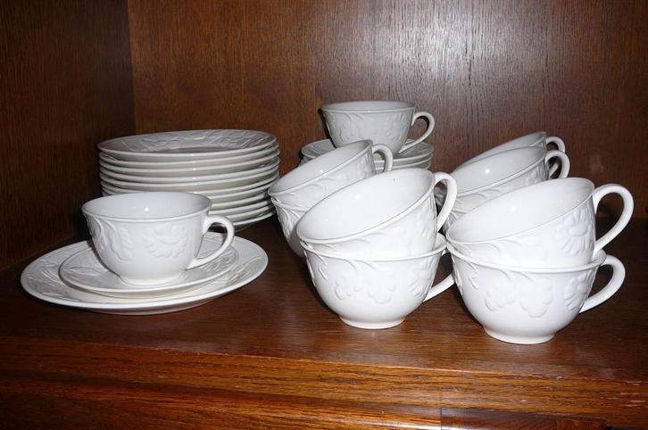 (36-delig) Koffieservies 12 personen  -->  POWER, Antiquités & Art, Antiquités | Services (vaisselle) complet, Enlèvement