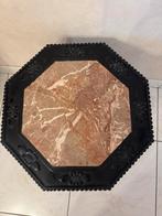 Table en bois avec tablet en marbre, Enlèvement, Comme neuf, Autres essences de bois