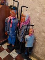 Tchantches et nanessse et leur fils articulés, Diversen, Sinterklaas, Ophalen