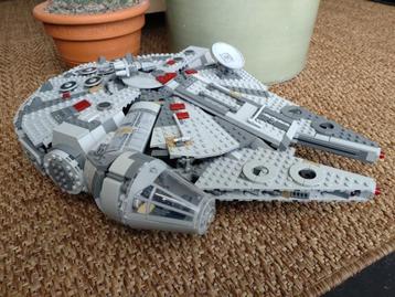 Lego Millenium Falcon 75257