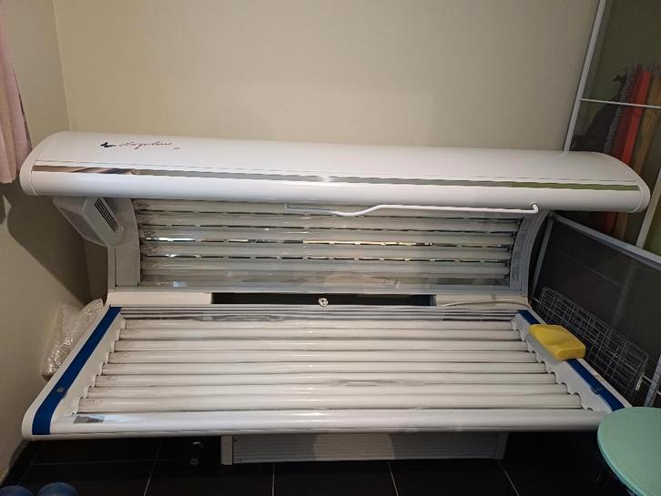 zonnebank , Ergoline 22, Electroménager, Solarium, Banc solaire & Bronzage facial, Comme neuf, Banc solaire double, 15 lampes ou plus