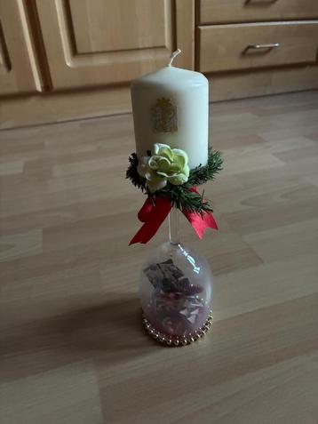 Glazen kerstkaars beschikbaar voor biedingen