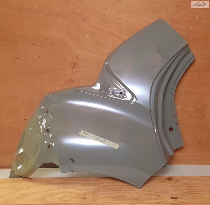 Achterscherm snijdeel rechts Toyota Yaris P21 vanaf 2020, Auto-onderdelen, Carrosserie, Spatbord, Toyota, Rechts, Gebruikt, Herkomst onderdeel bekend