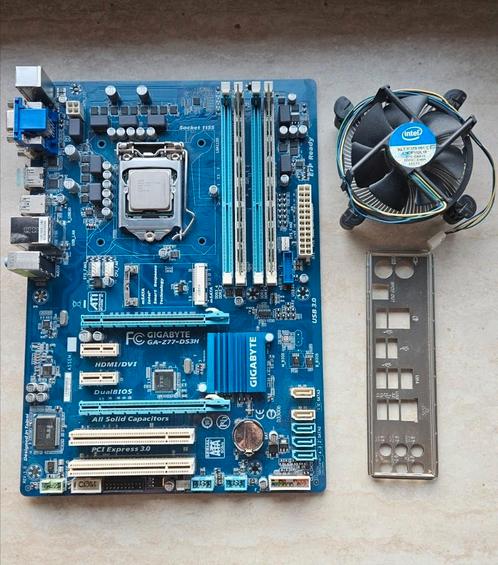 Combo set i7-2600K +  GA-Z77-DS3H 8GB RAM  + Stock Cooler, Computers en Software, Moederborden, Zo goed als nieuw, Intel, DDR3