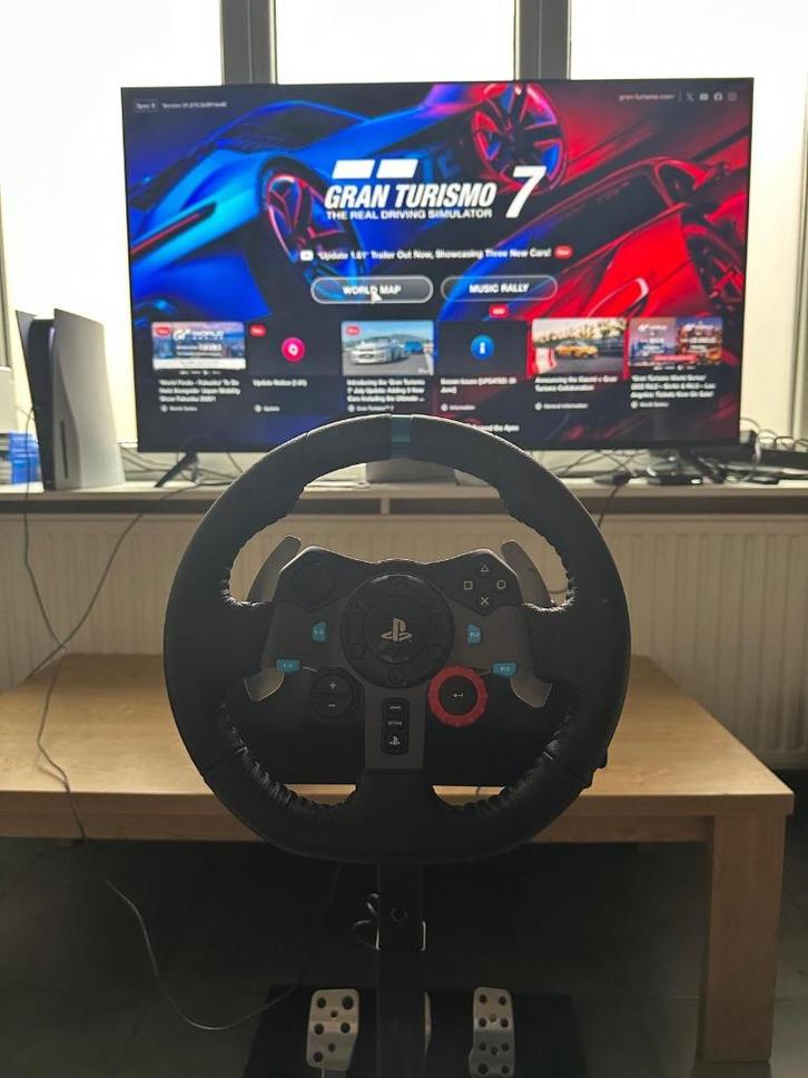 Jeu GT7 PS5 + Volant G29 + Pédalier + Support + Siège, Games en Spelcomputers, Spelcomputers | Sony PlayStation 5, Zo goed als nieuw