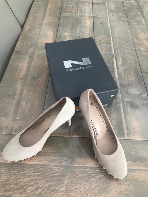 Nathan Baume pumps 39, Vêtements | Femmes, Chaussures, Comme neuf, Escarpins, Beige, Enlèvement ou Envoi