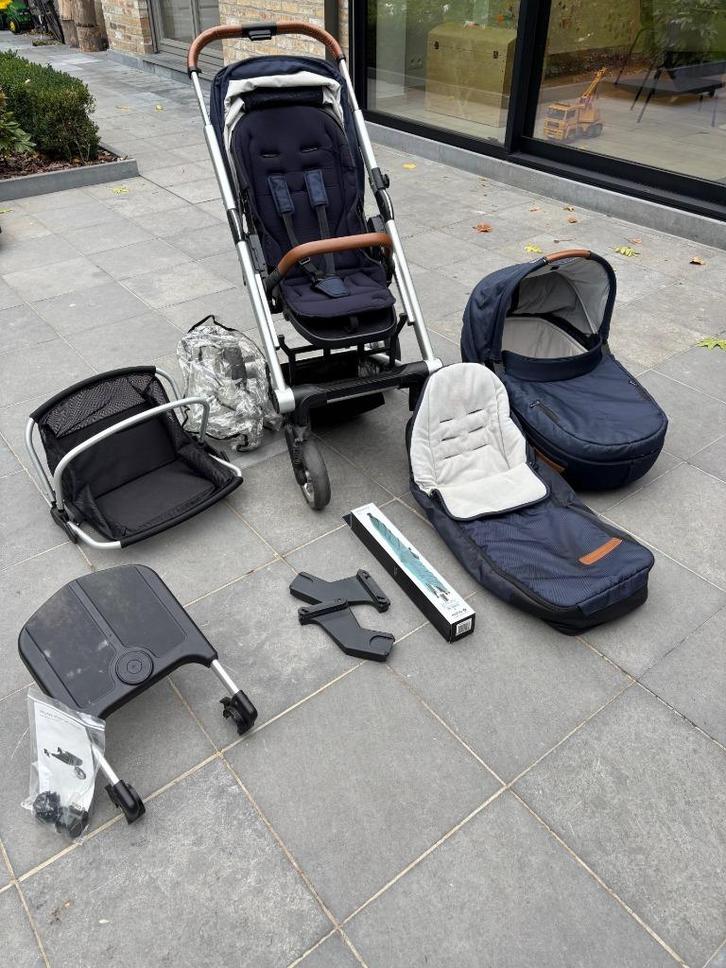 Buggy Mutsy Evo met diverse accesoires, Kinderen en Baby's, Buggy's, Zo goed als nieuw, Maxi-Cosi, Regenhoes, Verstelbare rugleuning
