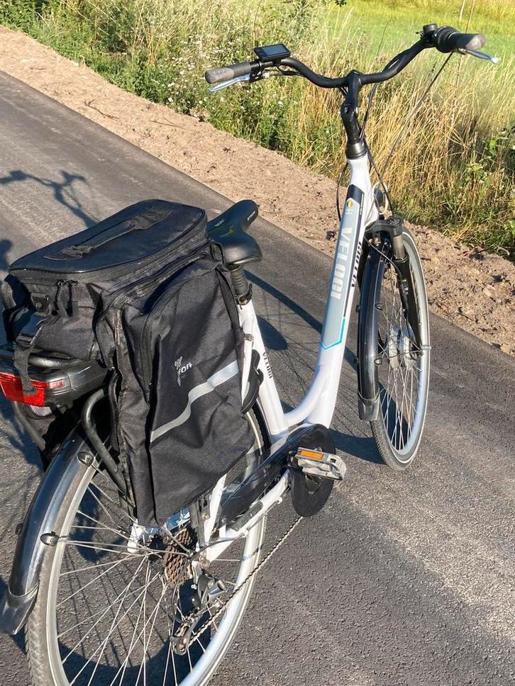 Veloci Elektrische fiets in perfecte staat, Fietsen en Brommers, Elektrische fietsen, Overige merken, 50 km per accu of meer, Ophalen