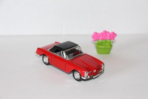 Facel Vega oldtimer, Hobby en Vrije tijd, Modelauto's | 1:43, Zo goed als nieuw, Auto, Solido, Ophalen