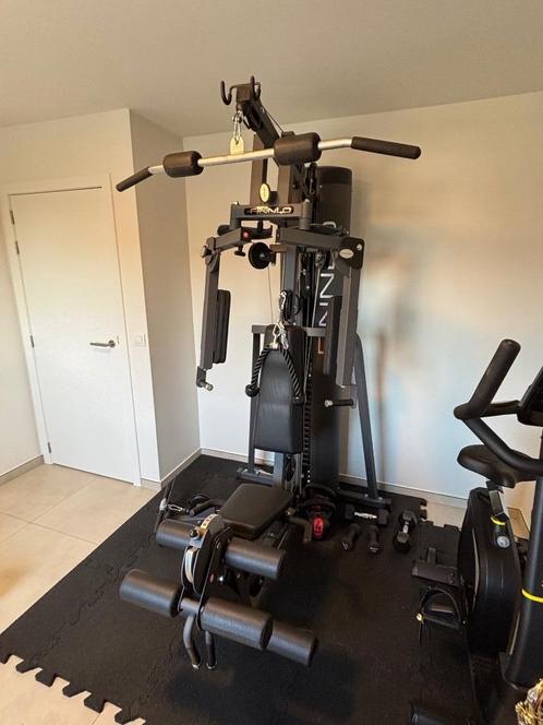 Finnlo krachtstation, Sport en Fitness, Fitnessapparatuur, Zo goed als nieuw, Krachtstation, Armen, Benen, Borst, Buik, Rug, Metaal