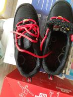Werkschoenen 2 paar voor 10 euro., Ophalen, Nieuw