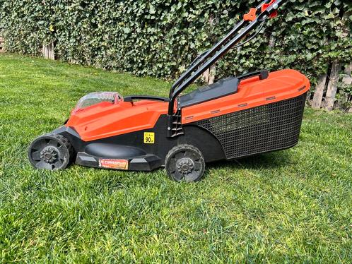 Powerplus grasmaaier 20v (enkel body), Tuin en Terras, Grasmaaiers, Gebruikt, Accu-grasmaaier, 30 t/m 39 cm, Cirkelmaaier, Opvangbak