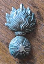 Flamme >GD pour attacher au béret, Collections, Enlèvement ou Envoi, Autres, Emblème ou Badge