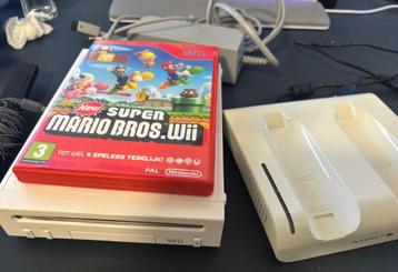 Nintendo Wii Console Bundel met New Super Mario Bros.  beschikbaar voor biedingen
