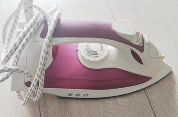 Strijkijzer zo goed als nieuw, Elektronische apparatuur, Strijkijzers en Strijkplanken, Ophalen, Zo goed als nieuw