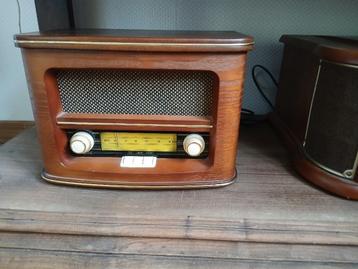 cd radio speler vintage look  beschikbaar voor biedingen